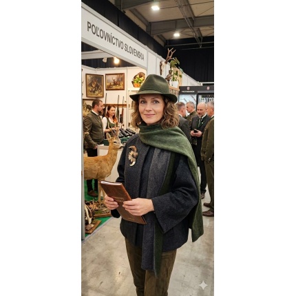 Dámsky vlnený kabát „Diana“ so šálom